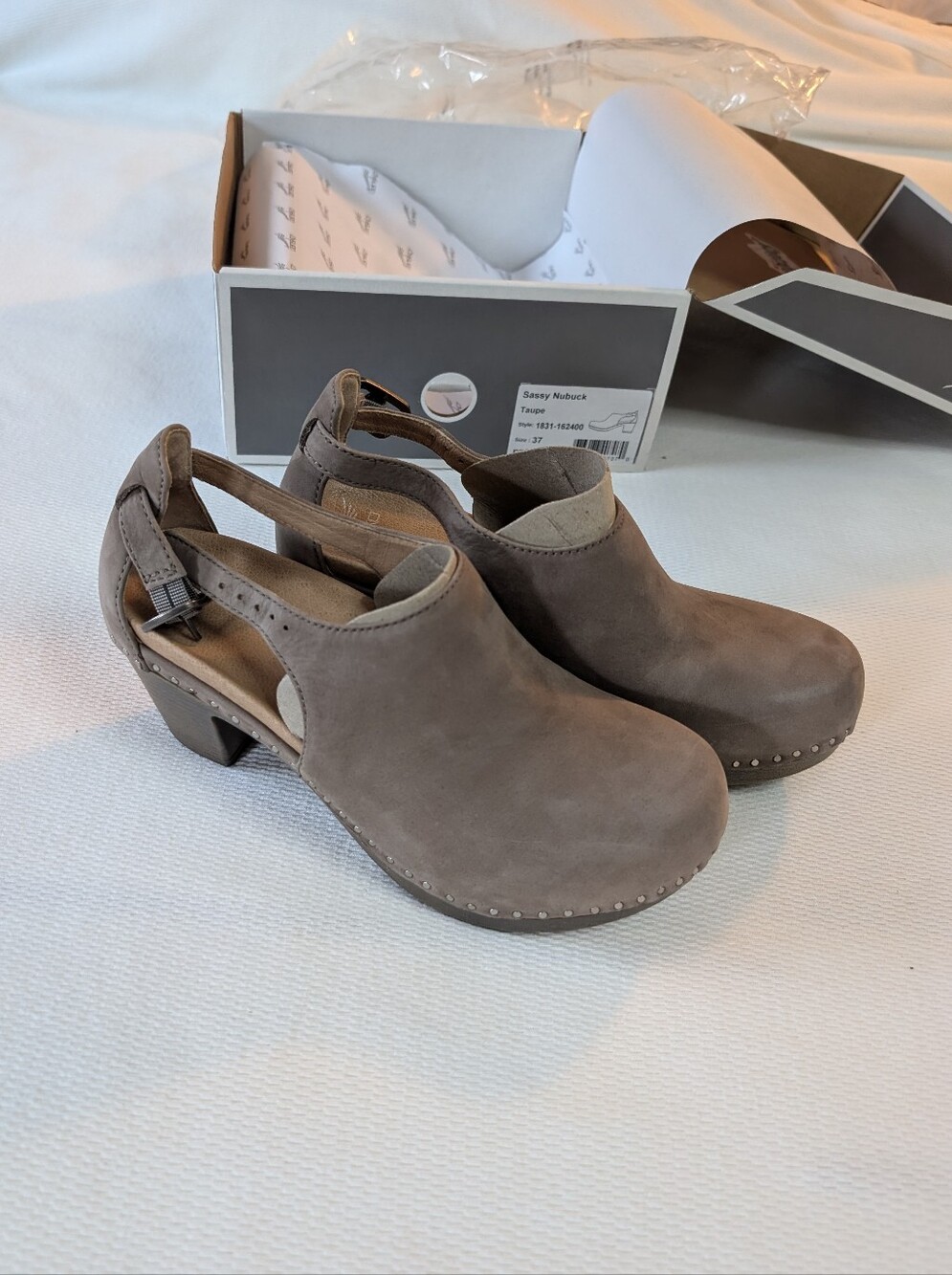 Dansko Sassy Studded Slingback Clogs Taupe Nubuck Size 37